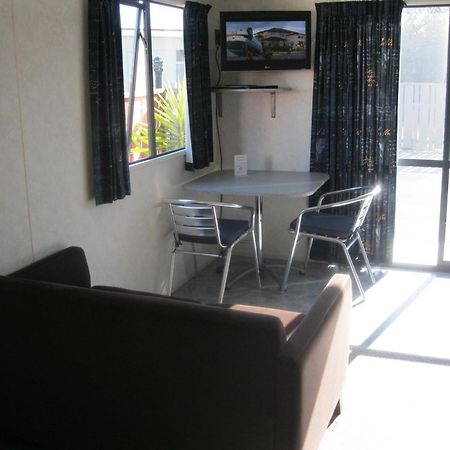 Cosy Corner Holiday Park Mount Maunganui Bagian luar foto